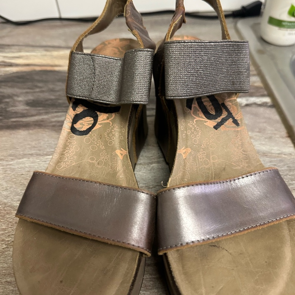 Metallic Sandals with Ankle Strap
